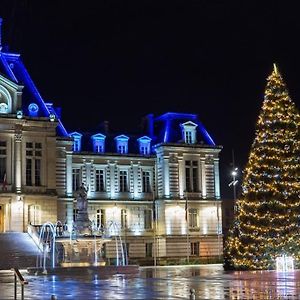 Apt Evreux 900M De La Gare