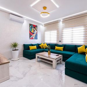 Cozy Apartment In New Town