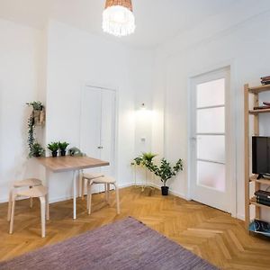 Downtown Cozy Apartment Old Town