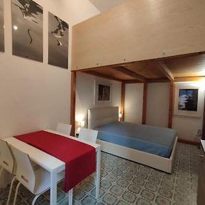 Casa Merisi Al Centro Storico Di Napoli