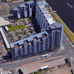 Glasgow, Finnieston Luxury 2 Bed With Parking, E-Check In, Hi-Fi