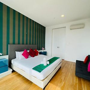 Suite à 1 Chambre à Coucher Lit King-Size