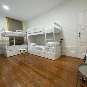 Dormitory Room Mixed