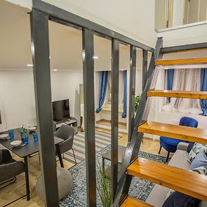 Cosy Flat In The Dob Street - Sapphire