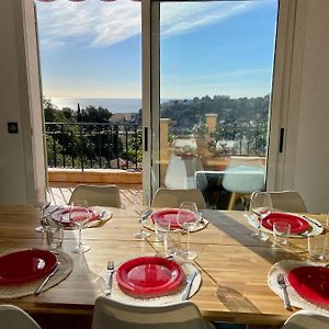 Villa à 3 Chambres à Coucher