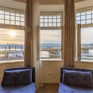 Appartement à 2 Chambres à Coucher