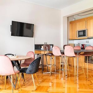 Appartement à 3 Chambres à Coucher