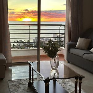 Plaza Near Forum Madeira - Rooms For Rent