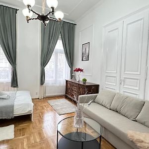 Jozsef 68 Apartment - Near Newyork Cafe