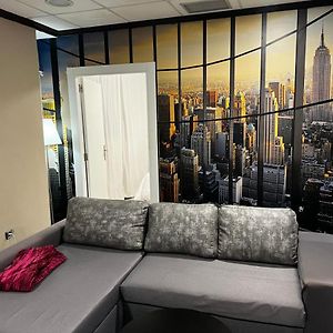 Appartement à 2 Chambres à Coucher