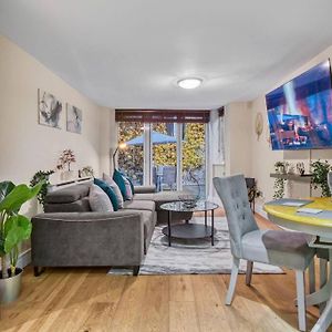 Tranquil 2 Bedroom Apartment In Southwark- Zone 1