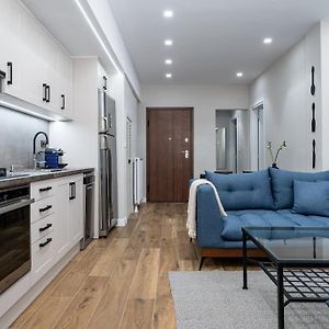 Appartement à 2 Chambres à Coucher