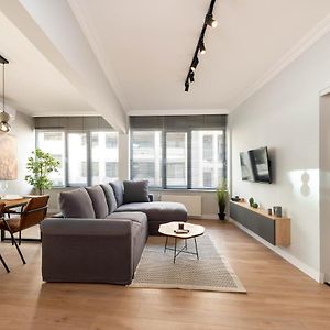 Appartement à 2 Chambres à Coucher