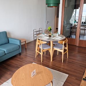 Suite à 3 Chambres à Coucher