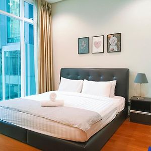 Suite à 2 Chambres à Coucher