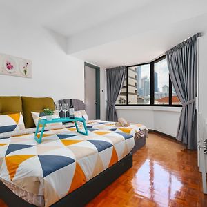 Appartement à 2 Chambres à Coucher