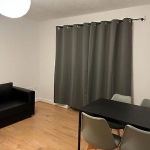 Appartement à 2 Chambres à Coucher
