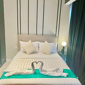 Appartement à 3 Chambres à Coucher