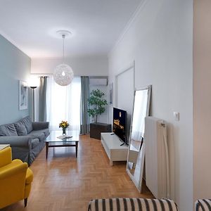 Appartement à 3 Chambres à Coucher
