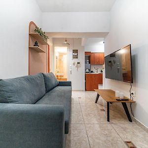 Per56 By Smart Cozy Suites - Right Next To The Metro - Parking - Available 24Hr
