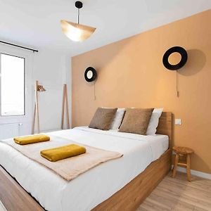 Appartement à 3 Chambres à Coucher