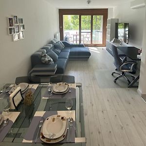 Sano Apartman