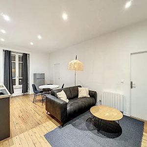 Appartement à 2 Chambres à Coucher