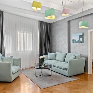 Appartement à 2 Chambres à Coucher