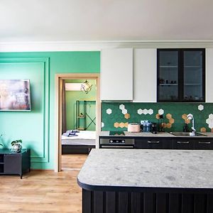 Appartement à 2 Chambres à Coucher