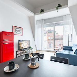 Florence Statuto Bright And Modern Apartment