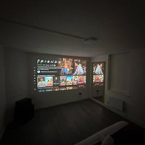 Super Double Bedroom Zone 1