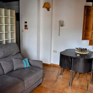 Studio Exécutive Lit Queen-Size