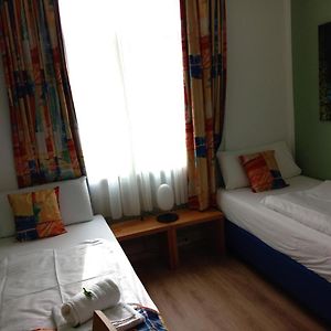 Chambre Standarde Triple