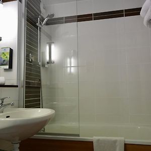 Chambre Confort Lit Queen-Size