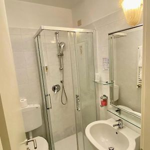 Chambre Lit Queen-Size