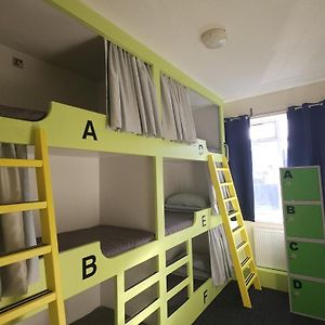 Chambre Juste Pour Femmes Dortoir