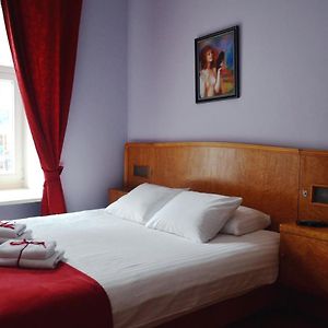 Chambre Standarde Lit King-Size