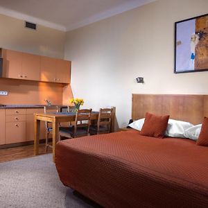 Appartement à 2 Chambres à Coucher