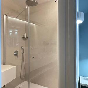 Chambre Standarde Lit Queen-Size