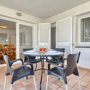 Apartment Platja De Roses-4 By Interhome