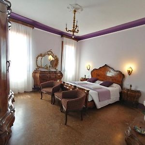 Appartement à 4 Chambres à Coucher