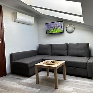 Appartement à 3 Chambres à Coucher