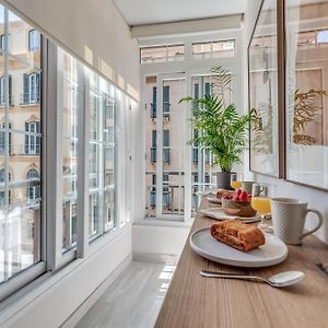 Victoria 16 Premium By Nagoa Homes