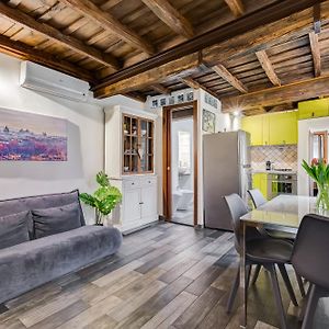 Appartement à 2 Chambres à Coucher