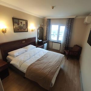 Chambre Lit Queen-Size