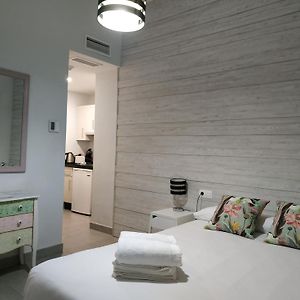 Studio Lit Queen-Size avec Accès aux Personnes Handicapées