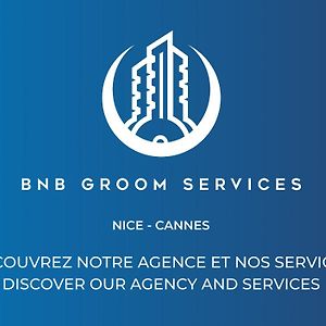 Nice 1 Bedroom downtown Carré d'Or with garage