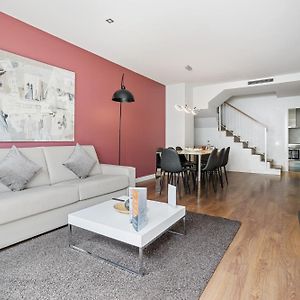 Appartement à 3 Chambres à Coucher