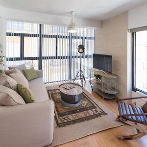 Chezmoihomes Plaza Nueva Deluxe