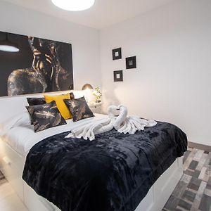 Apartamento Arco De Los Blanco